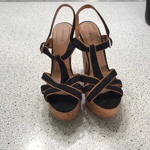 Torrid wooden wedges size 11w
